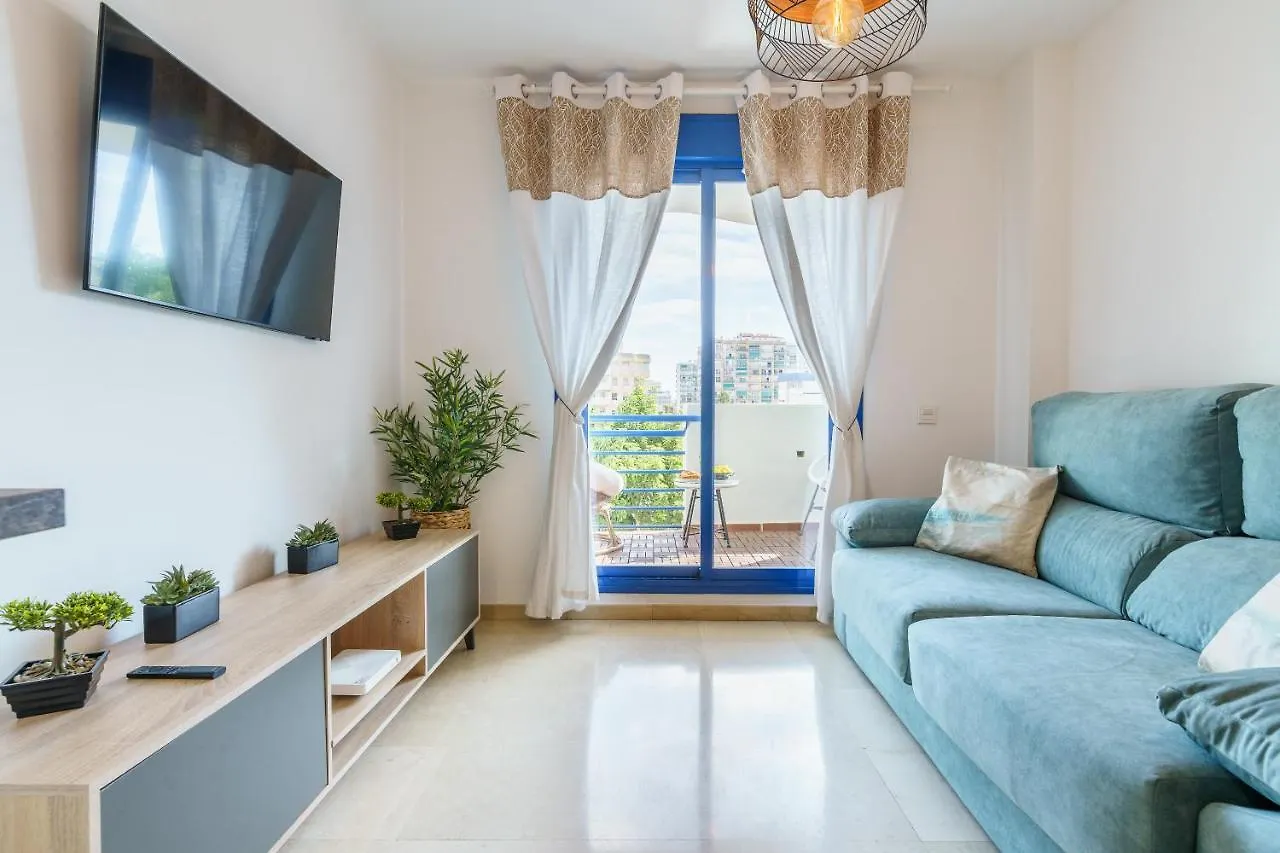2Nd Line From The Beach , Seaviews + Parking &Pool Benalmadena Spain