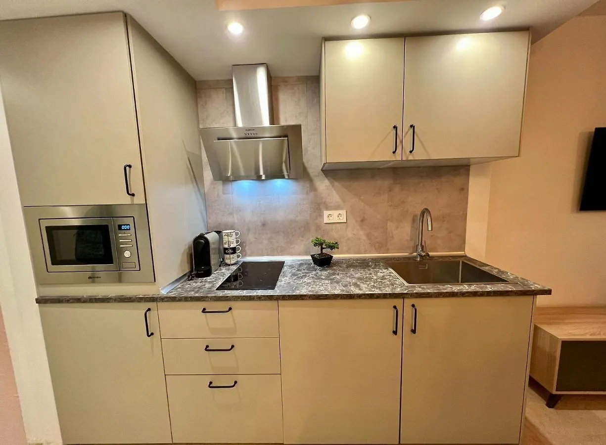 2Nd Line From The Beach , Seaviews + Parking &Pool Benalmadena